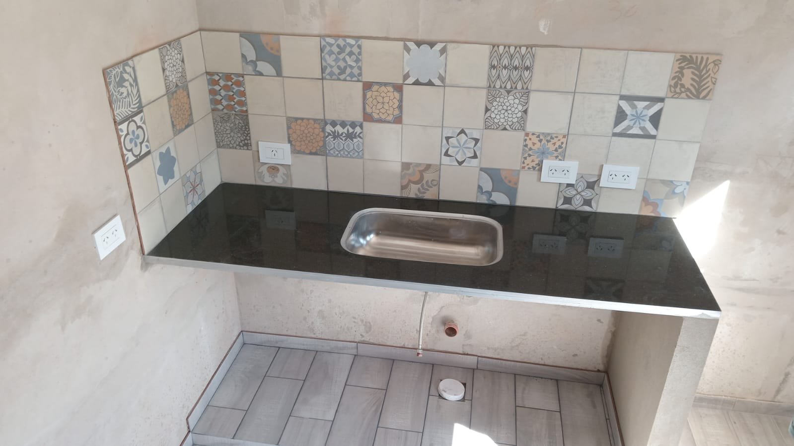 Construcción en Barrio Parque Sicardi – Villa Garibaldi